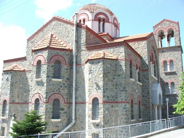楚多斯区彩绘教堂景点图片