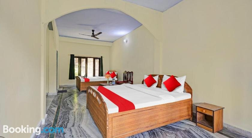 OYO 90062 Hotel Global Residency