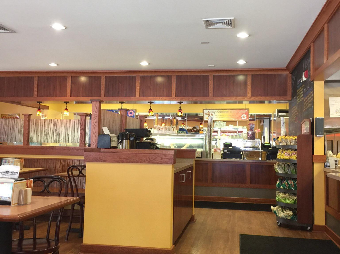 Elm Grove餐馆和美食-The Chocolate Factory Elm Grove