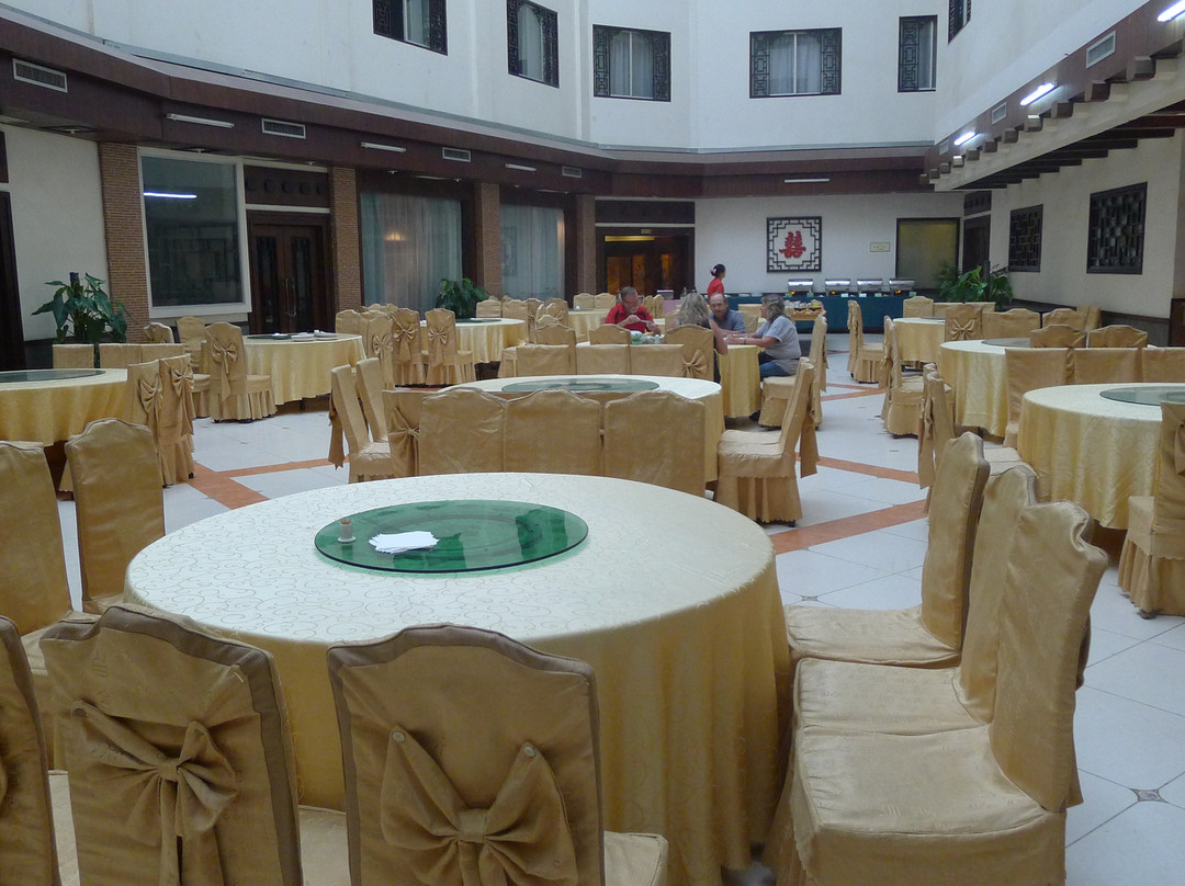 君豪大酒店主图