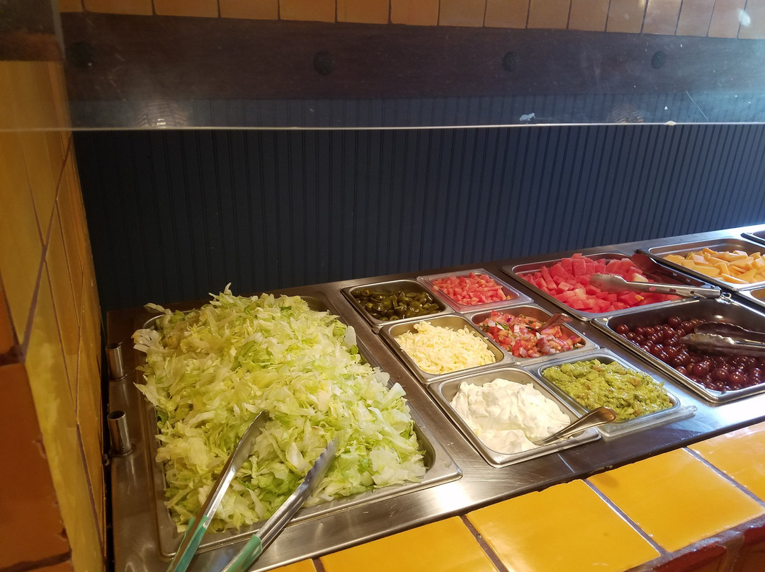 Lebanon餐馆和美食-Los Compadres Mexican Grill