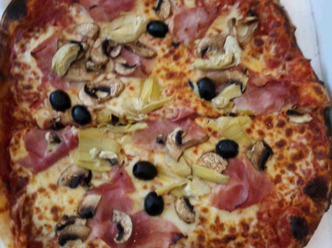 Toto Pizza Bistrot