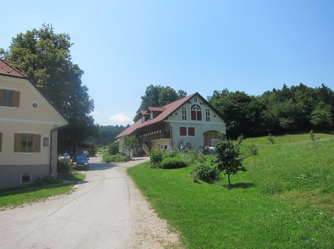 Podpecan Farm