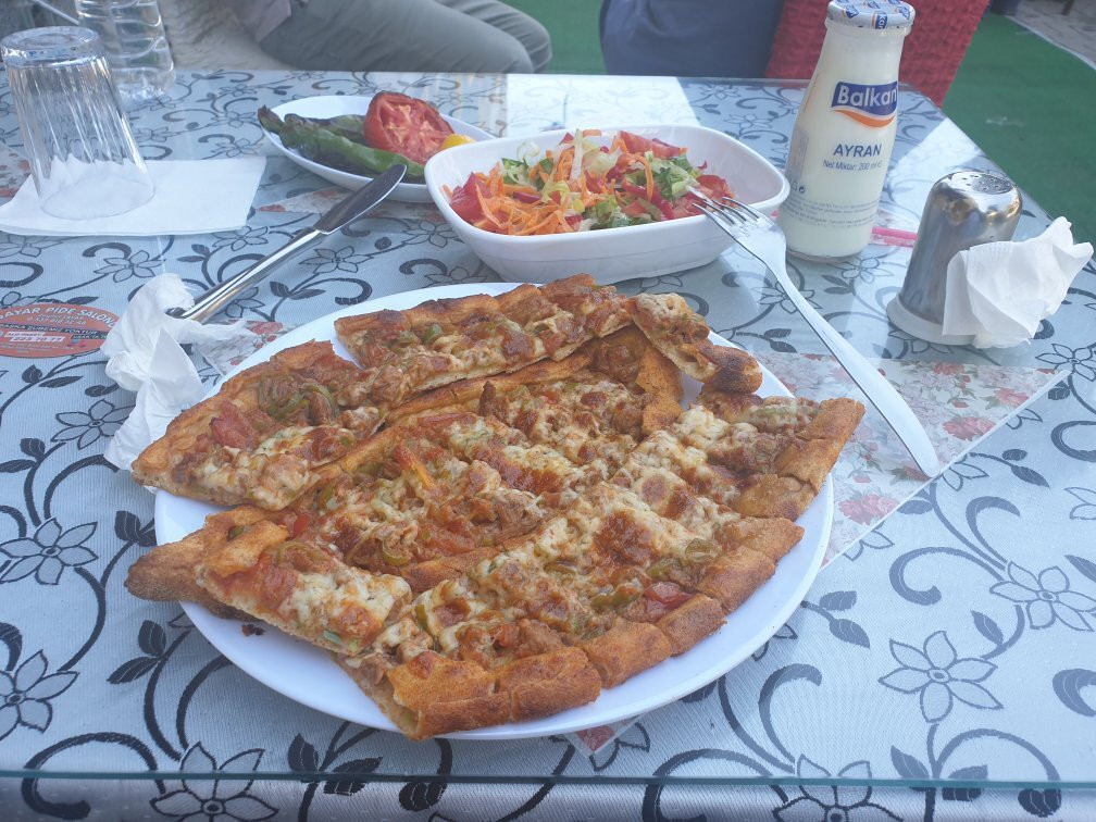 Sivasli餐馆和美食-Sayar Pide Salonu