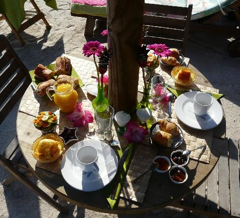 Chateauneuf-les-Martigues酒店住宿-La Palmeraie des Calanques