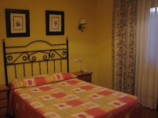 Hotel Angliru-客卧