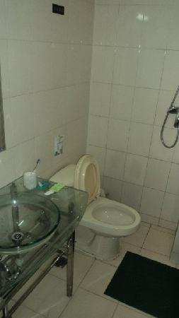 西安南方酒店案板街店-浴室