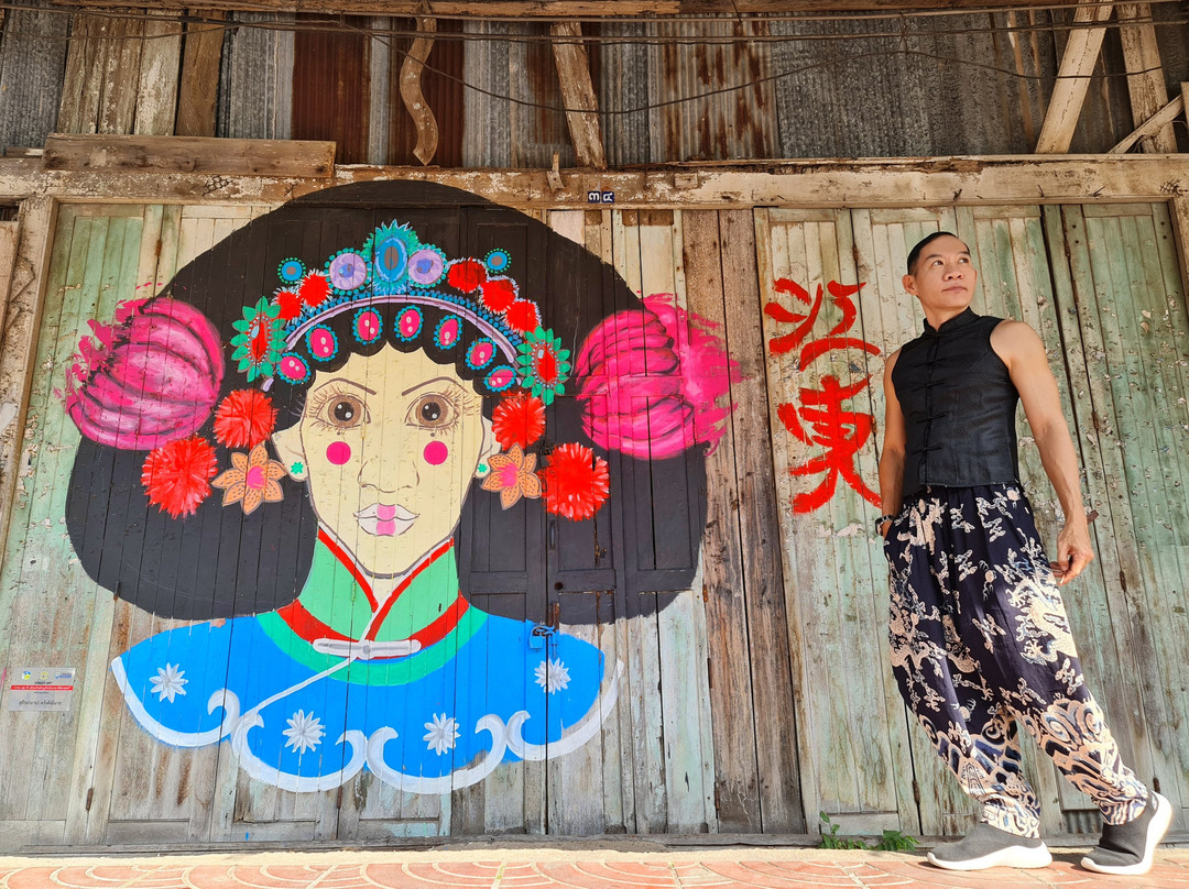 Kantang Street Art - Baba Yaya Bride-甘东县必去景点
