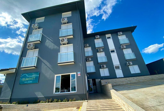 Summit Inn酒店卡舒埃拉保利斯塔