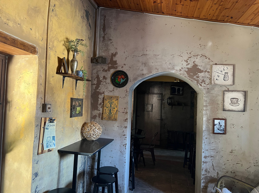 Casa Pietra Coffee Shop