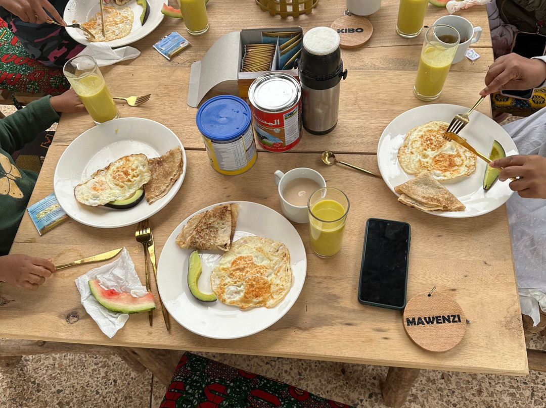 Hill View Garden Hotel主图