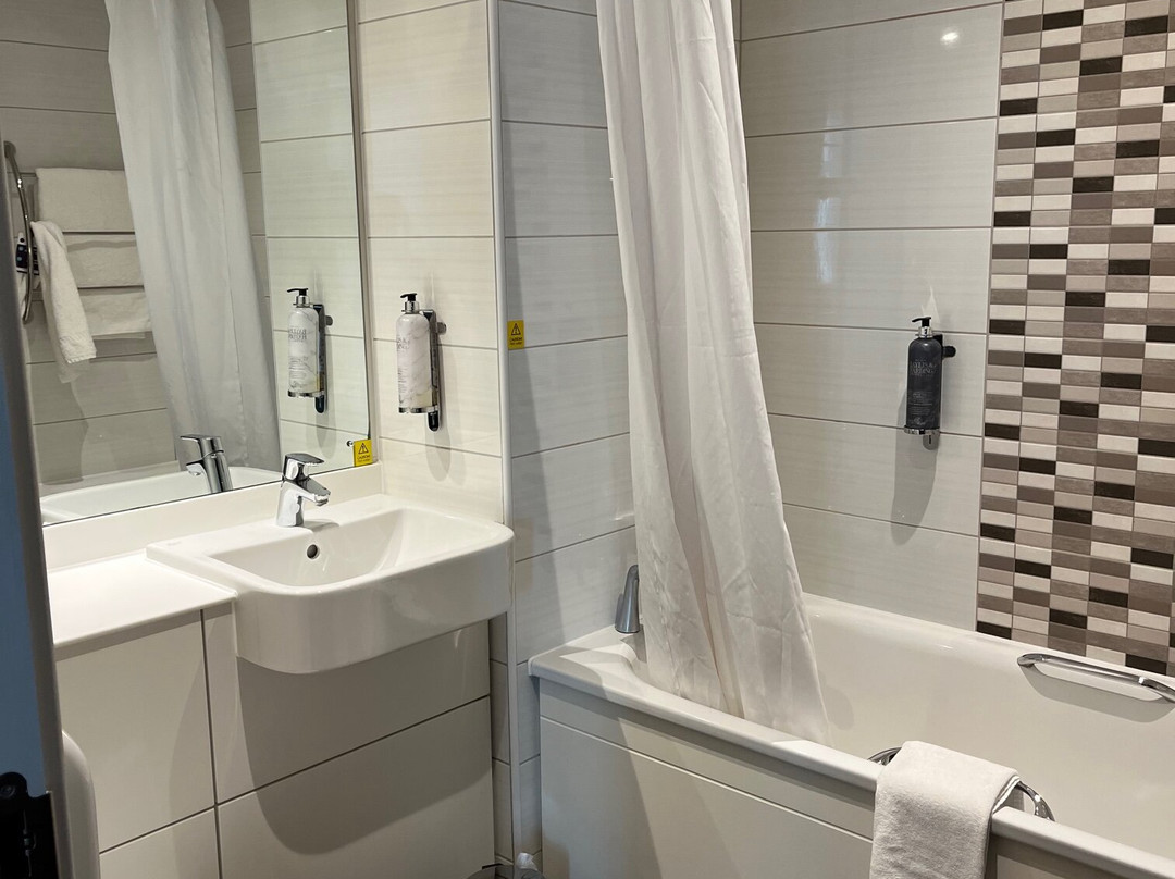 Premier Inn Royal Tunbridge Wells主图