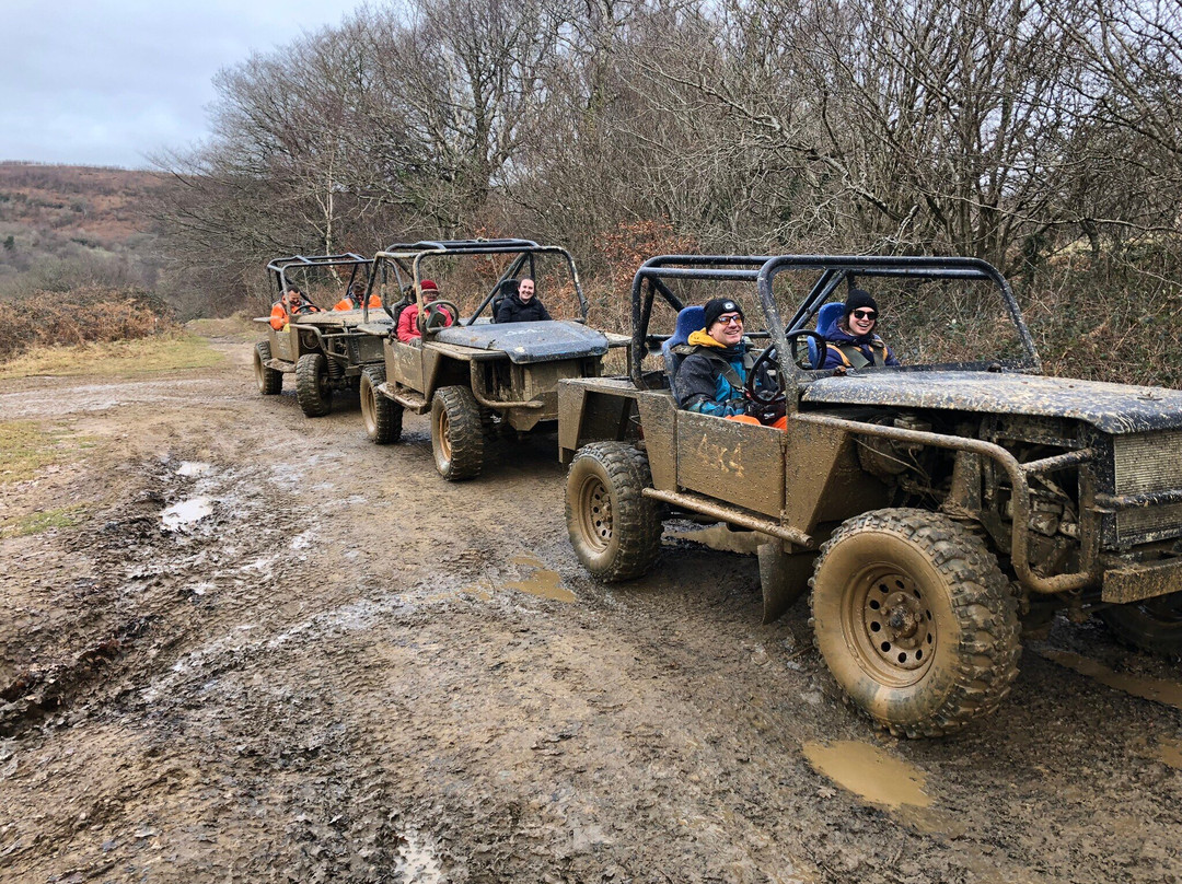 4x4 Driving School景点图片