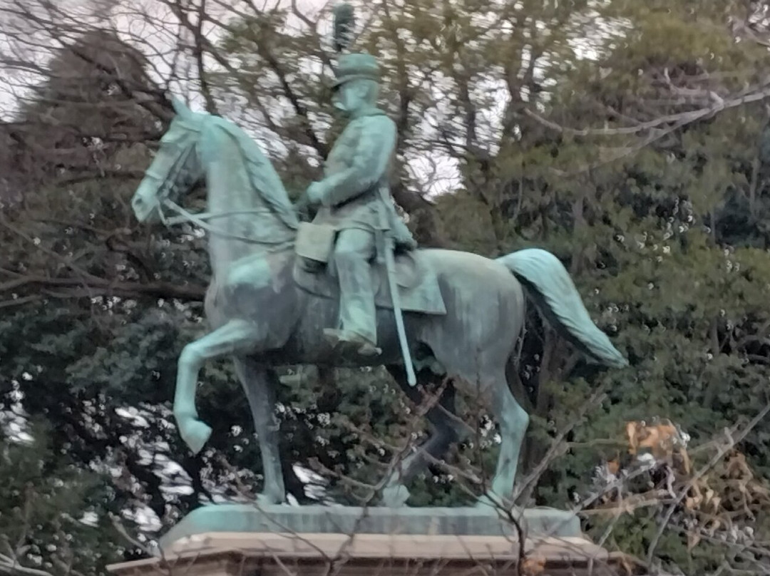Komatsunomiya Akihito Shinno Statue-Uenokoen必去景点