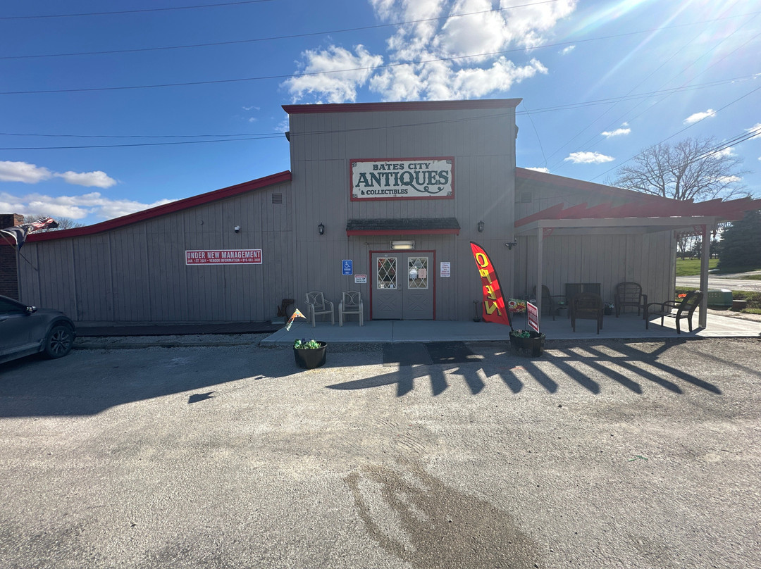 Bates City Emporium & Antiques景点图片