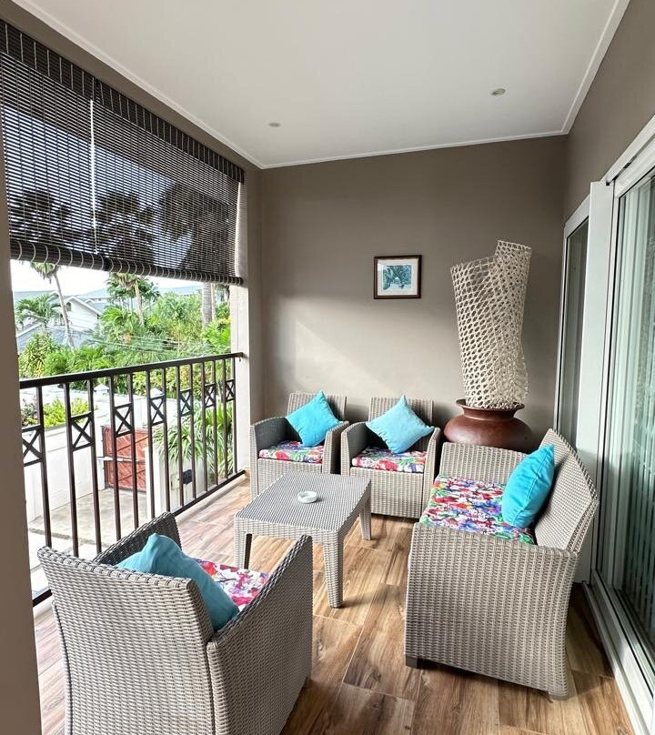 Hotel la Roussette主图