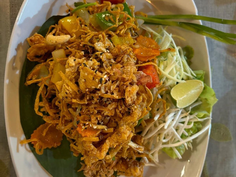 Baan Mai Cafe & Restaurant Phuket主图