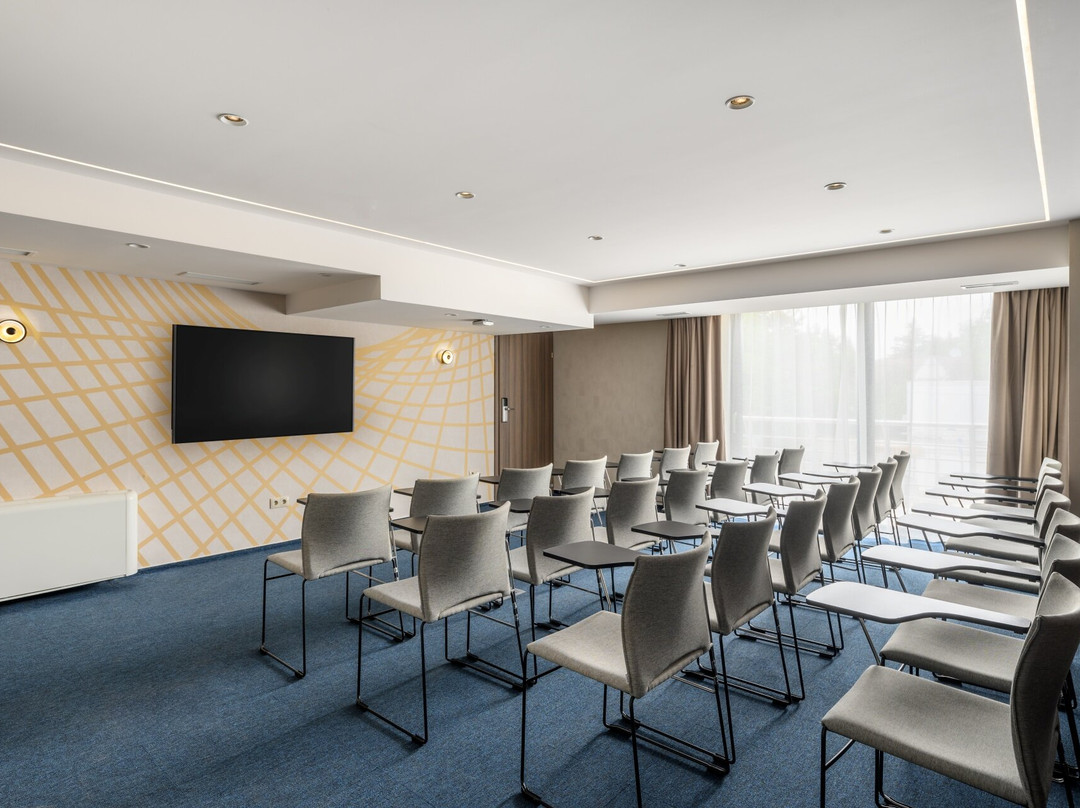 Kenese Bay Garden Resort & Conference主图