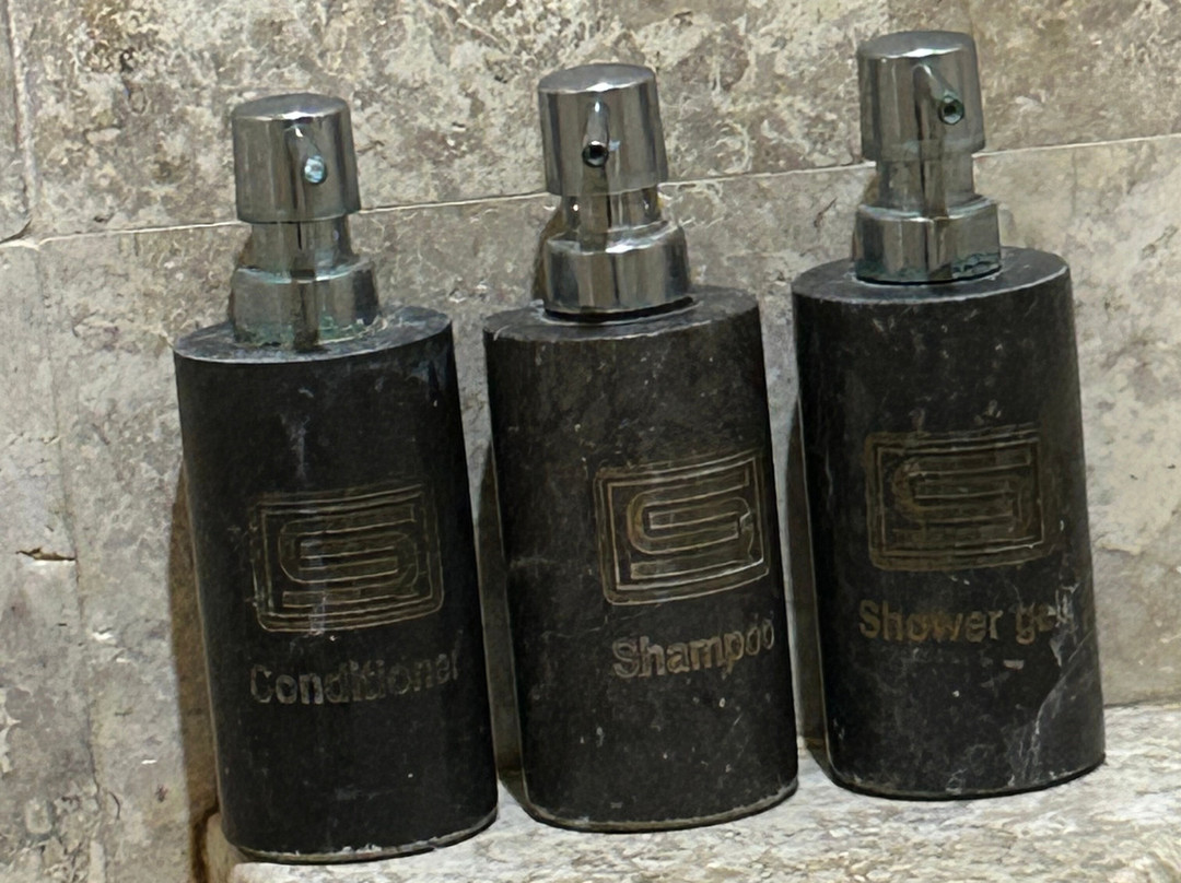 Taman Surgawi Resort & Spa主图