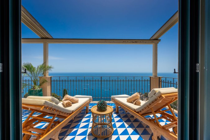 圣彼得大酒店陶得米纳-客卧