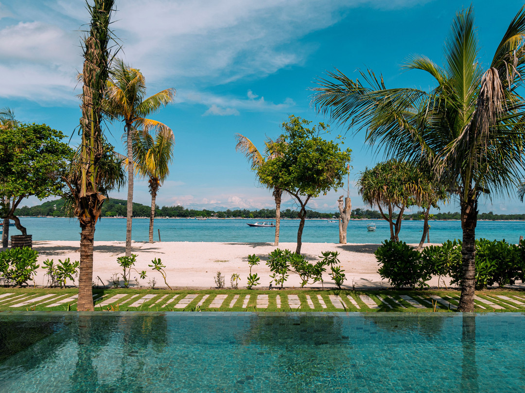 Bask Gili Meno主图