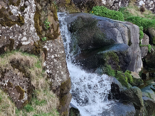 Svartafoss Waterfall-托沙文必去景点