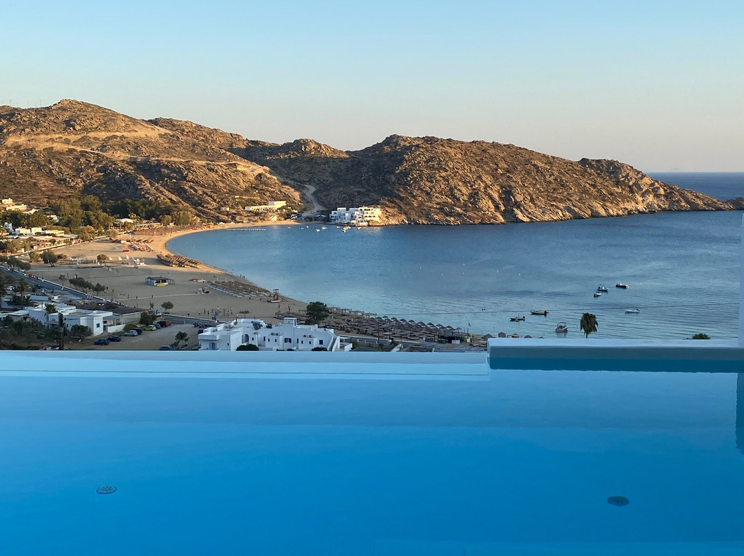 Hide Out Suites主图