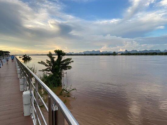 Nakhon Phanom cycleway景点图片