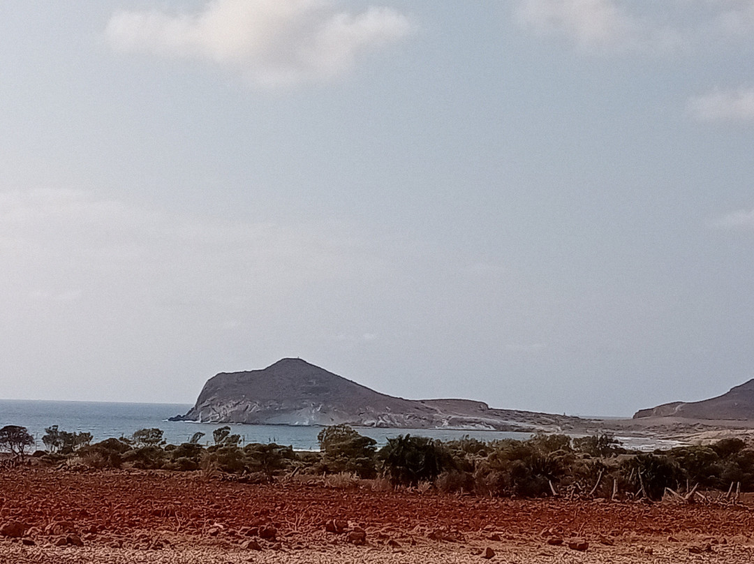 Playa de los Genoveses景点图片