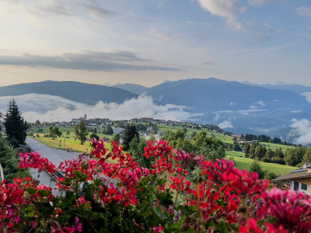 Tratterhof Mountain Sky Hotel主图