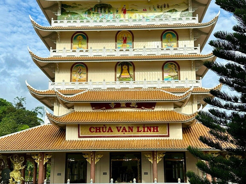 Chùa Vạn Linh