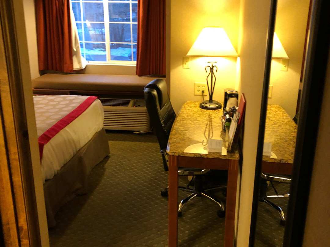 Ramada by Wyndham Frisco主图