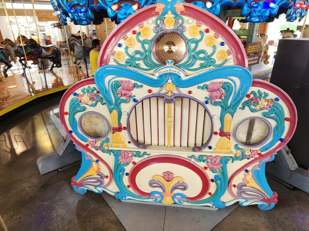 Richland Carrousel Park景点图片