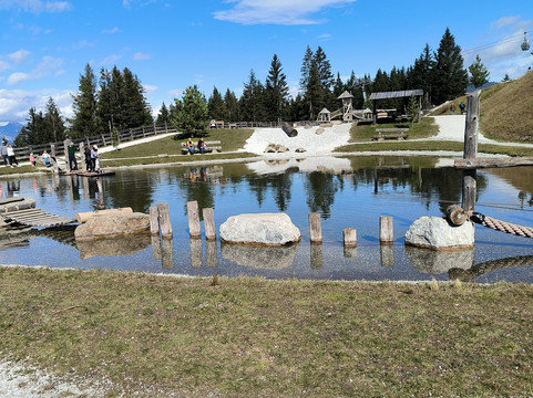 格鲁班霍夫宾馆主图