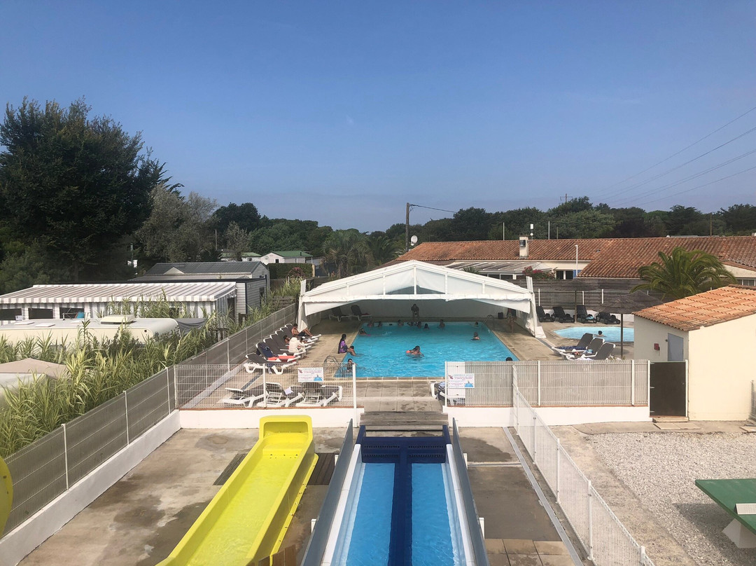 Camping Aqua 3 Masses