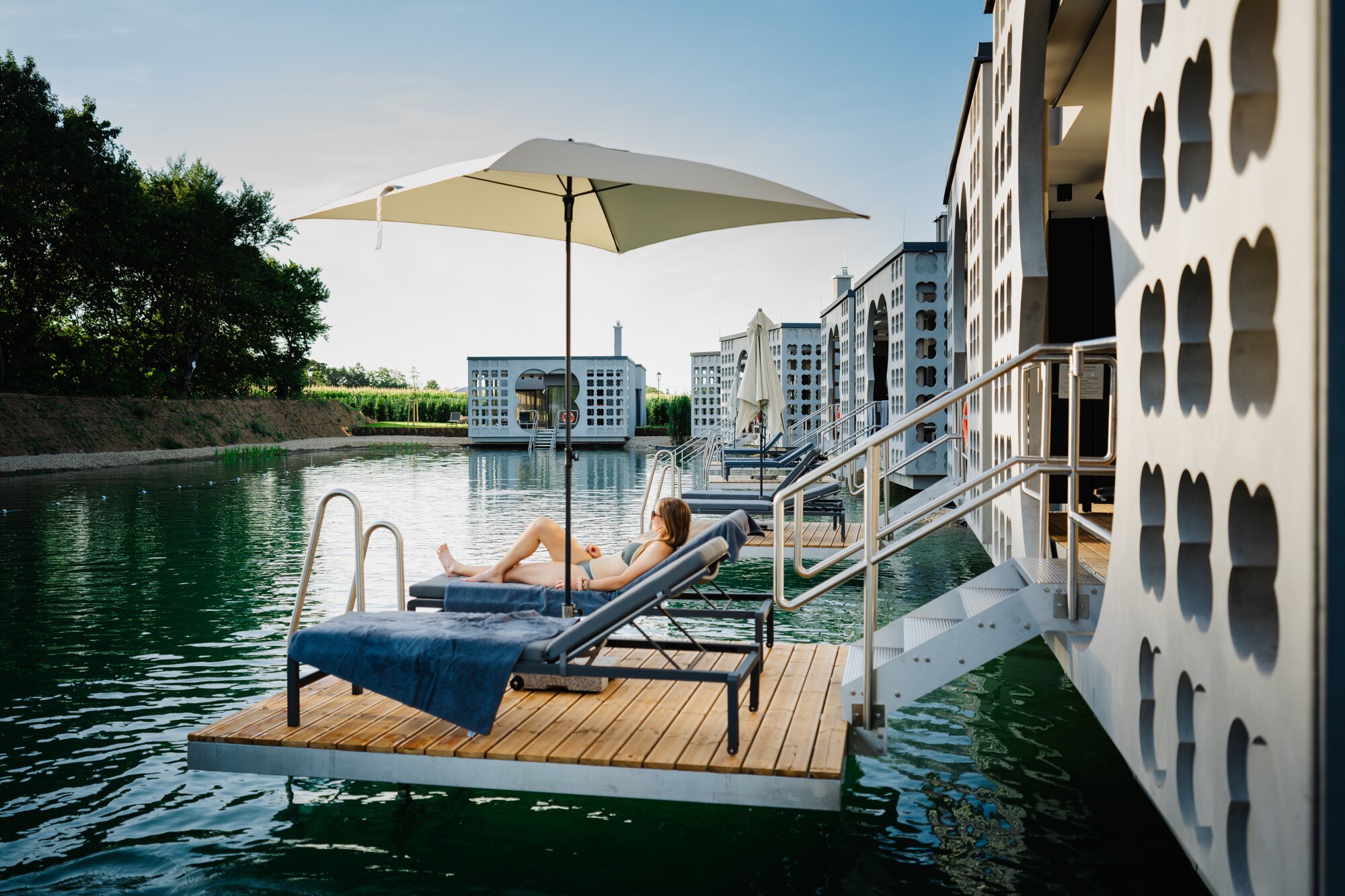 乐拉高级温泉酒店-泳池