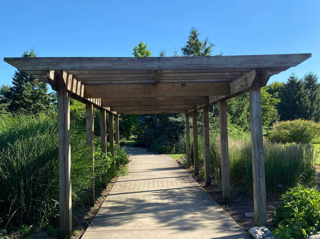 James H. McBride Arboretum-Huron必去景点