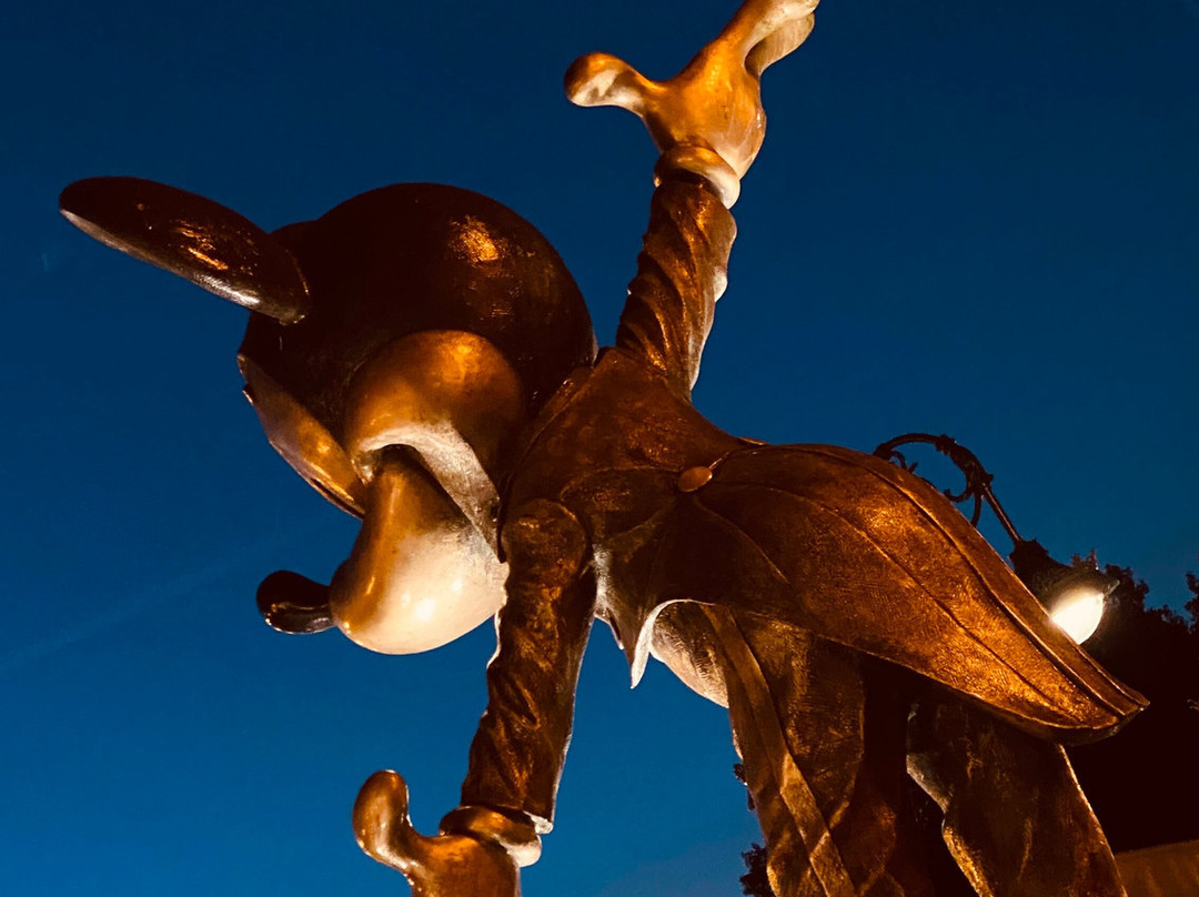 Disney To Paris-鲁瓦西必去景点