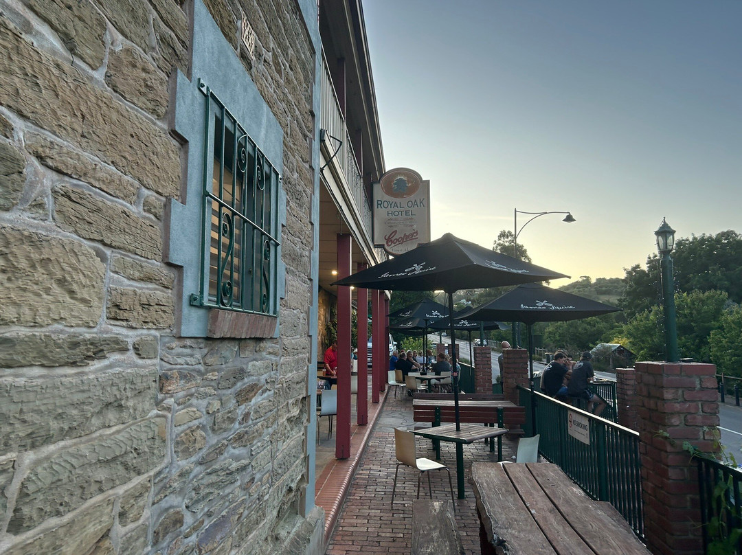 Royal Oak Hotel Clarendon主图