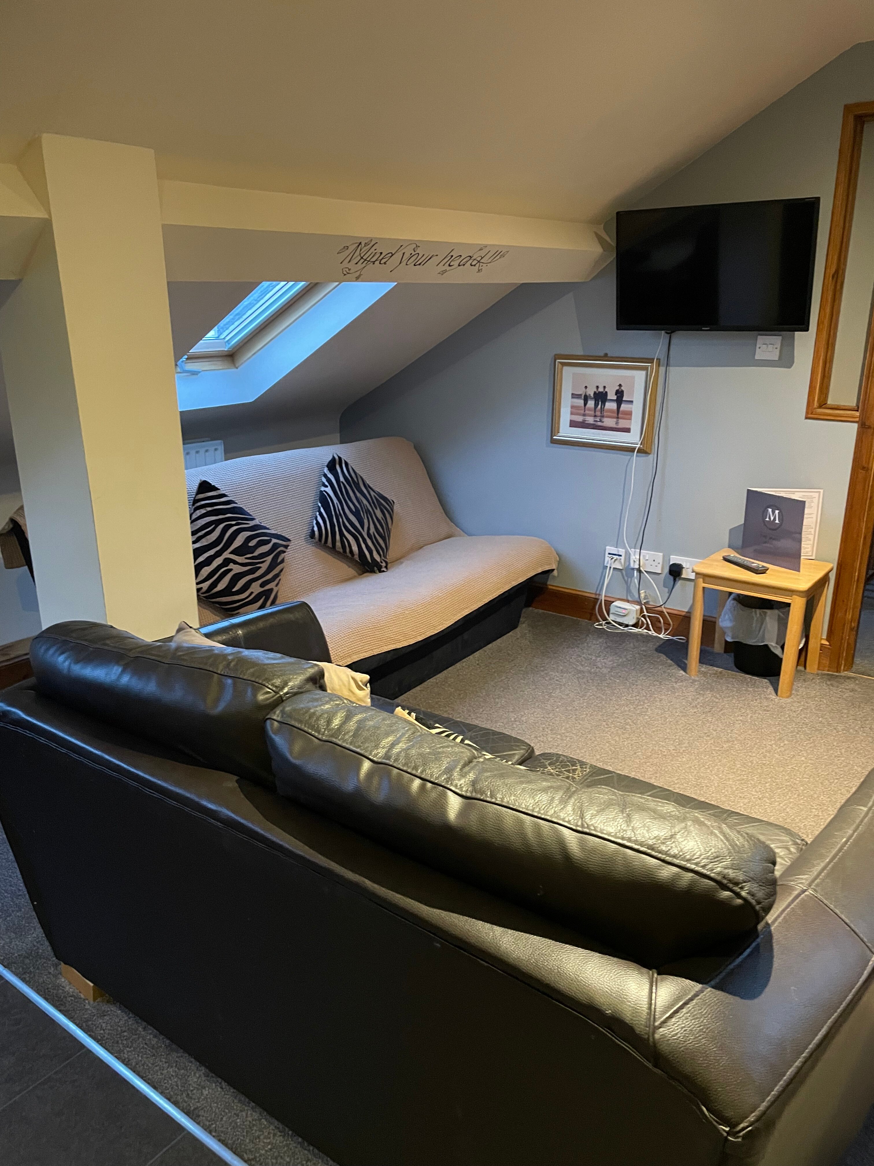 The Black Bull Inn-官方