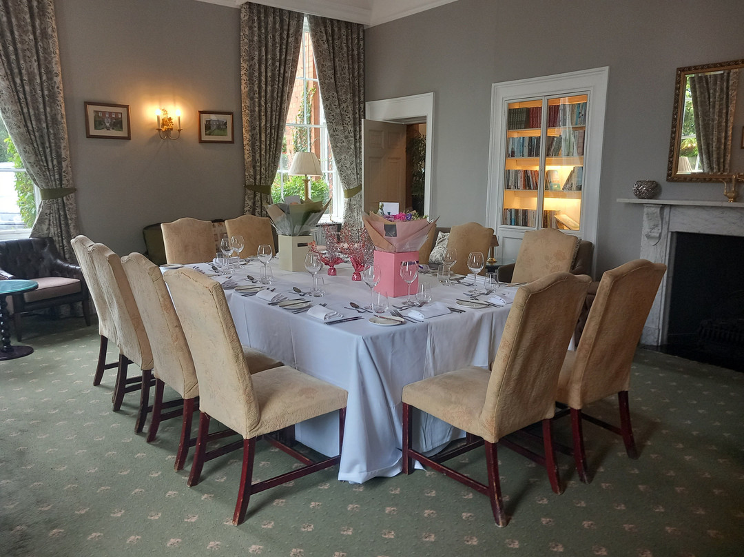 Dovecliff Hall Hotel & Restaurant主图