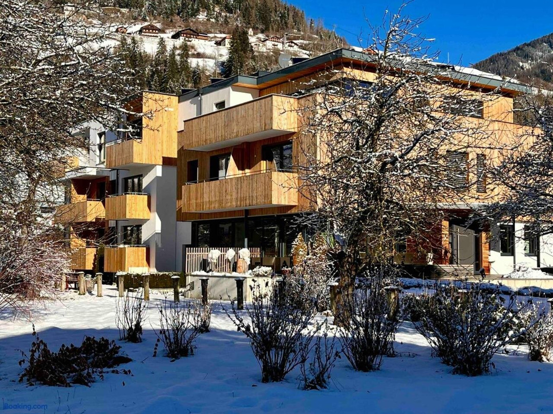 Heinfels酒店住宿-Pension Guggenberger