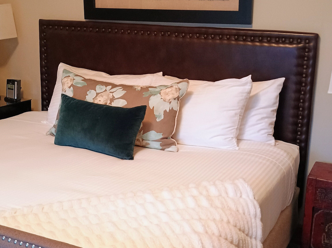 Columbia Cliff Villas Hotel主图