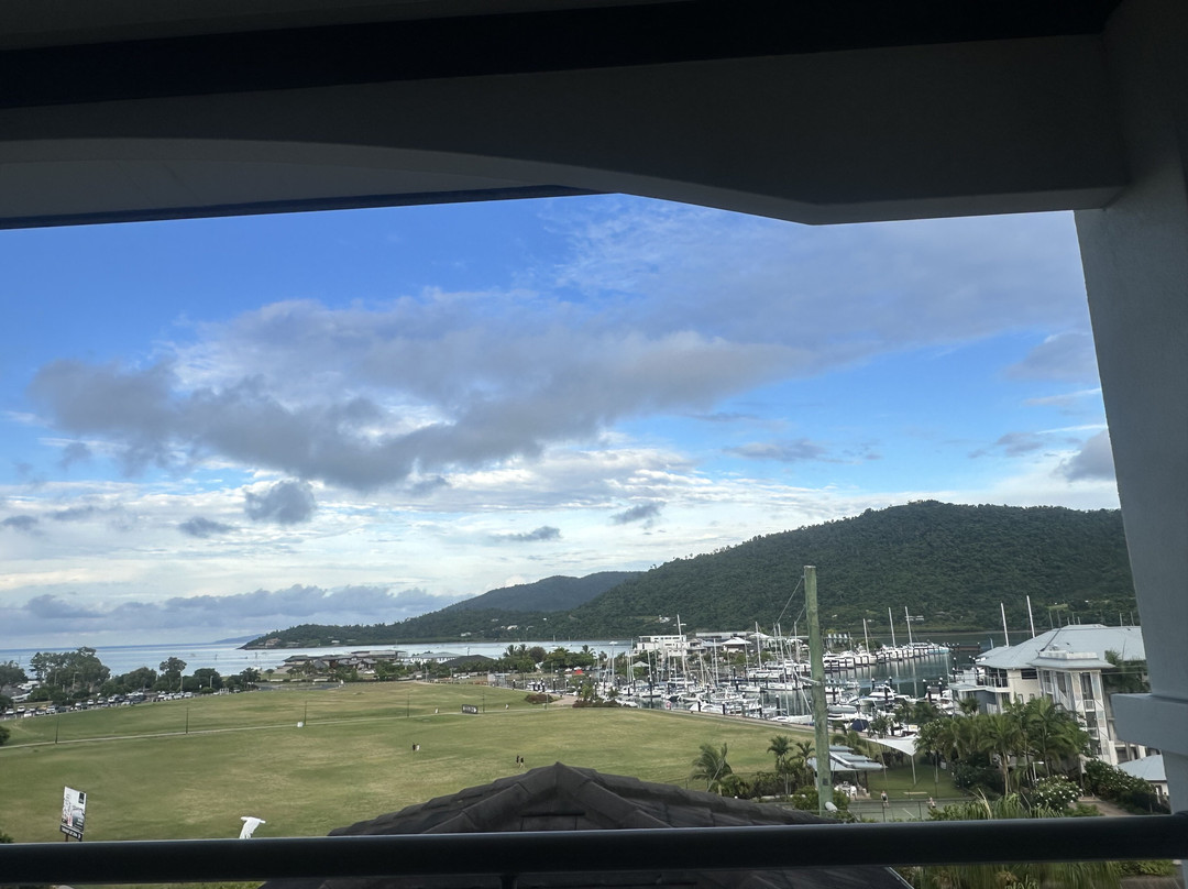波特赛德惠森迪豪华假日公寓