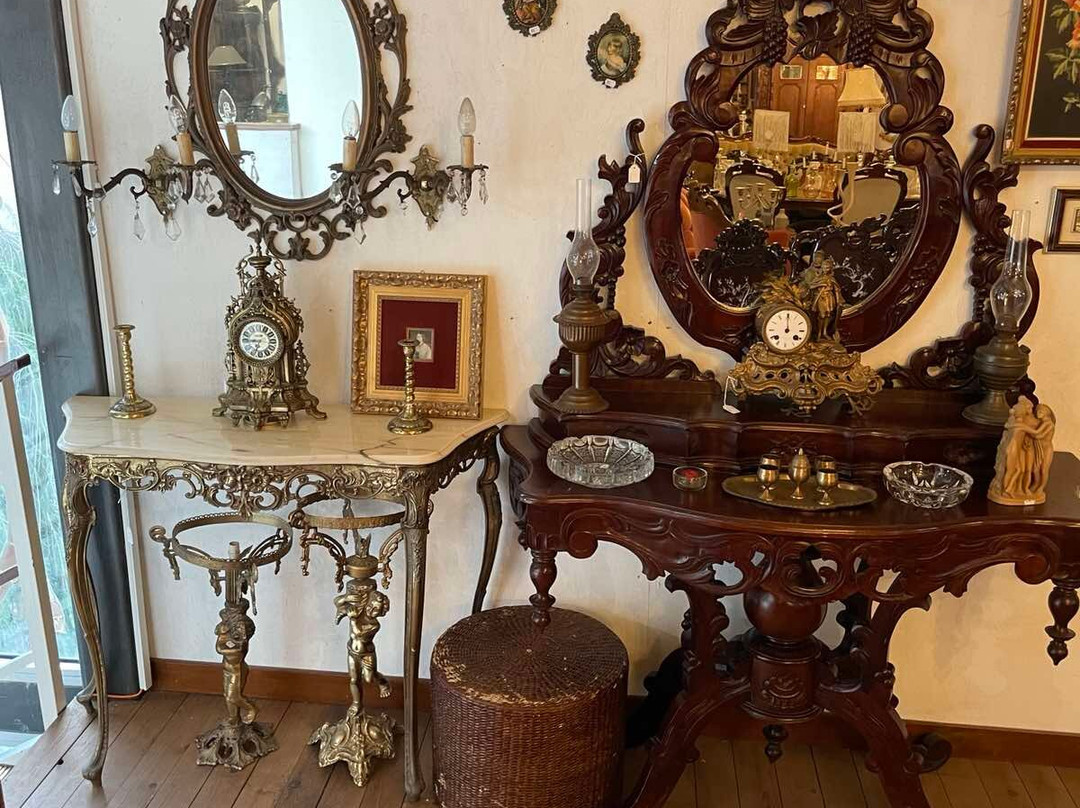 Antiques Mallcy景点图片