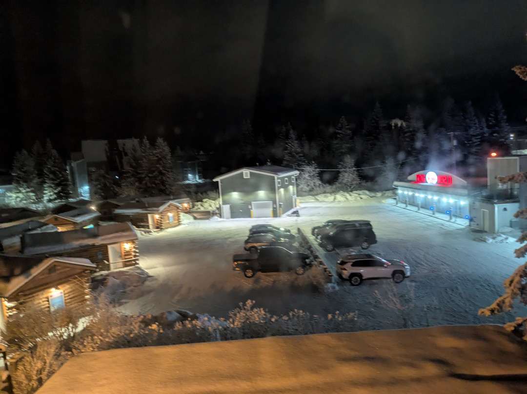 派克斯水畔旅馆主图