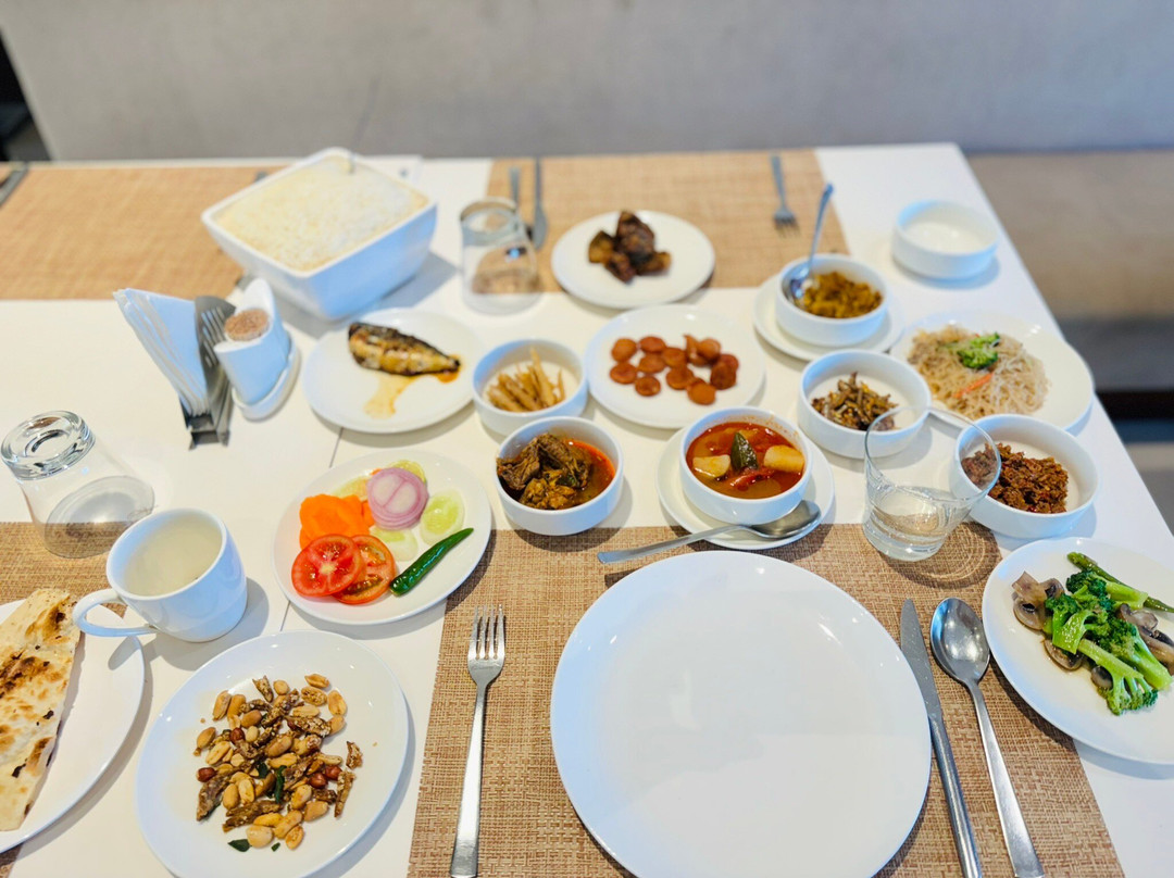 菩提伽耶盛橡酒店主图