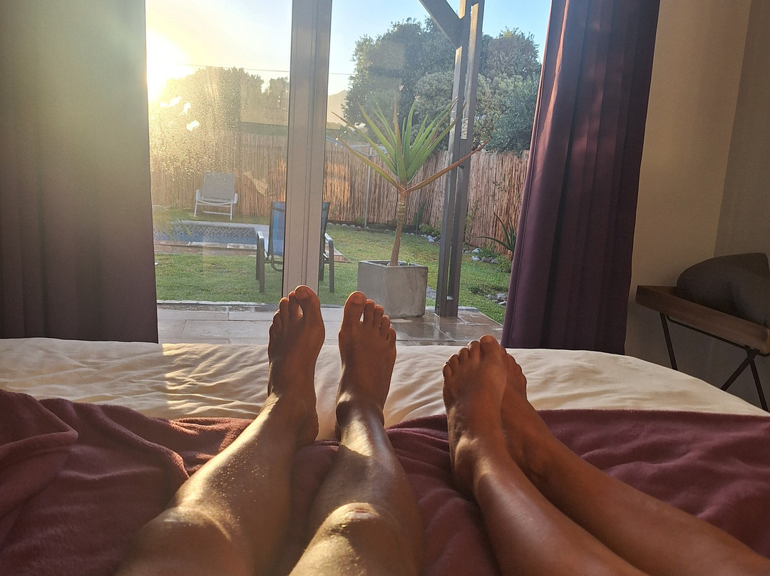 82 Steps to the Beach主图