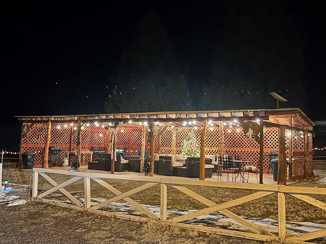 Inn At Lake Roberts主图