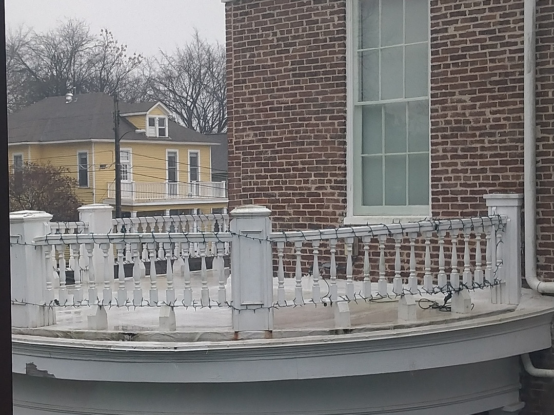 Bazsinsky House主图